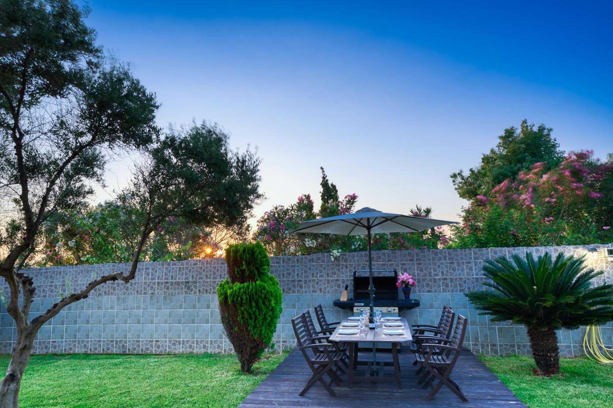 Villa Angela Ágios Matthaíos Esterno foto