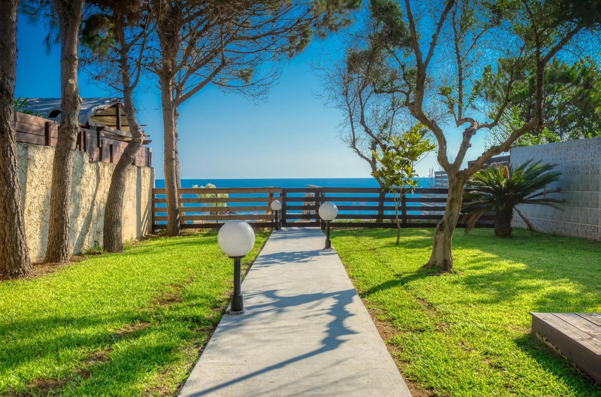 Villa Angela Ágios Matthaíos Esterno foto