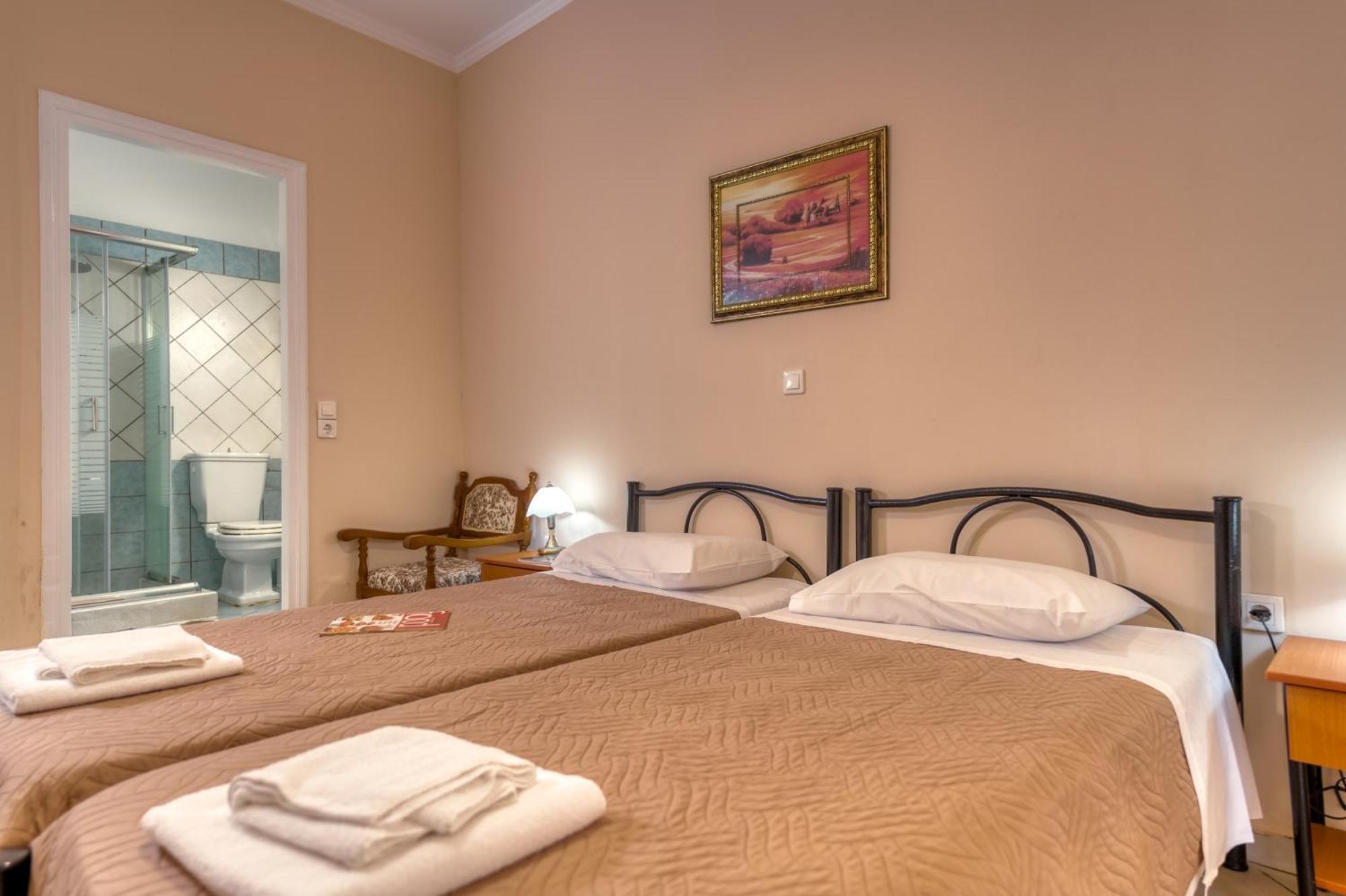 Villa Angela Ágios Matthaíos Esterno foto